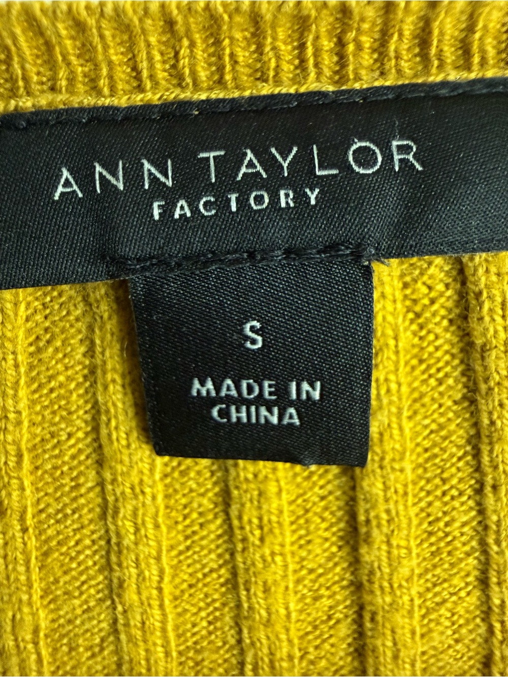 Ann Taylor Ribbed Sweater - Picture 3 of 3